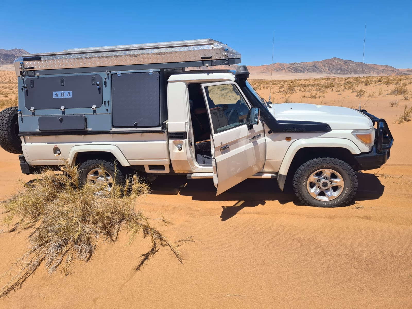 An AHA Transformer on a Land Cruiser single cab in the Namib, additional storage box fitted.