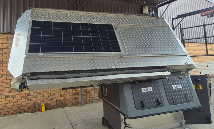 Roof and Sunpanel LHS