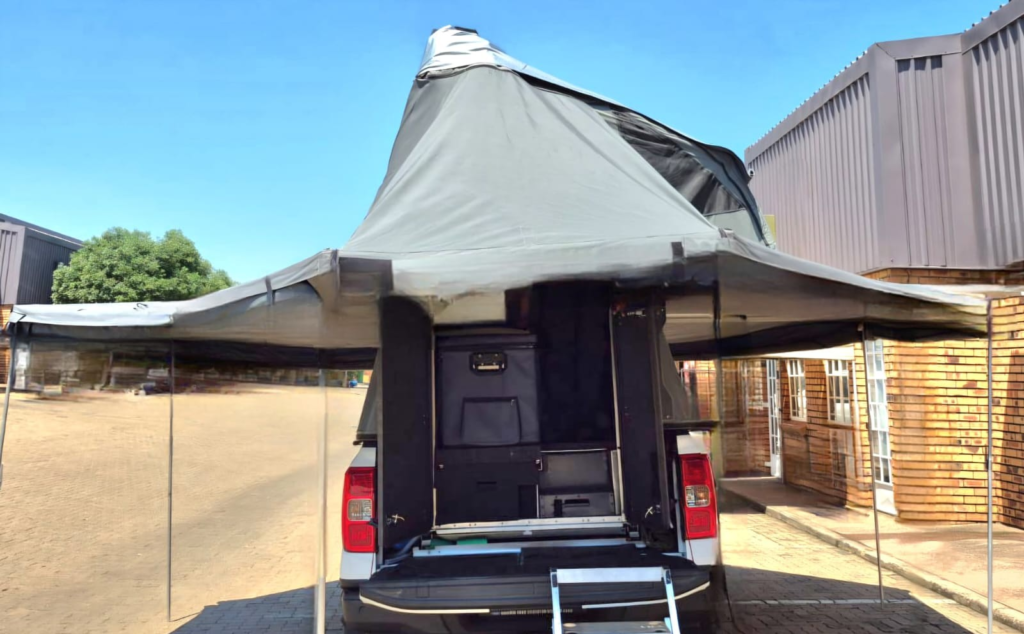 1.0Raincoat & Awning 360