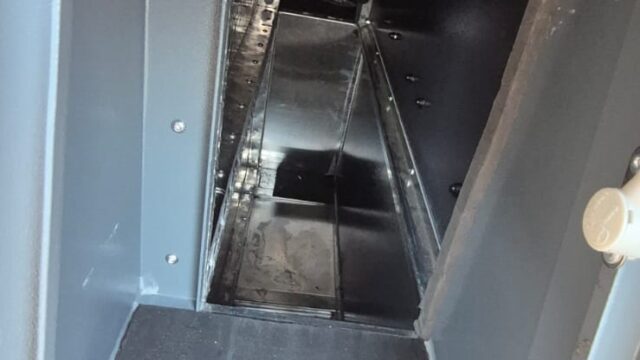 1.1OPEN with Floor LIFTED UP