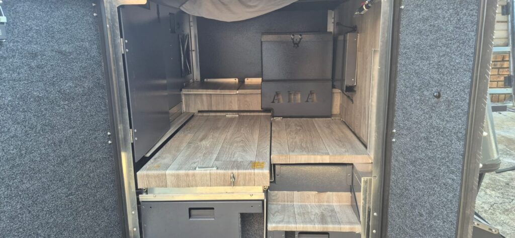 5.0 Inside + Porta Potty Box