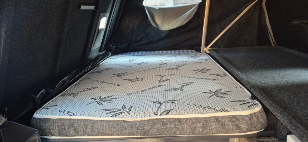 7.Inside Mattress