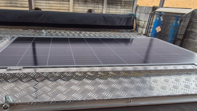 Sun panel of 160 watt on the roof of a pre-owned 2023 AHA Transformer.