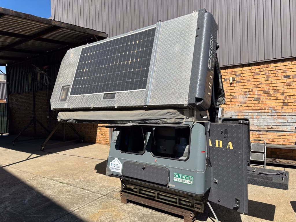 Flexi solar panel of 380 watt fitted to the roof of the Transformer.